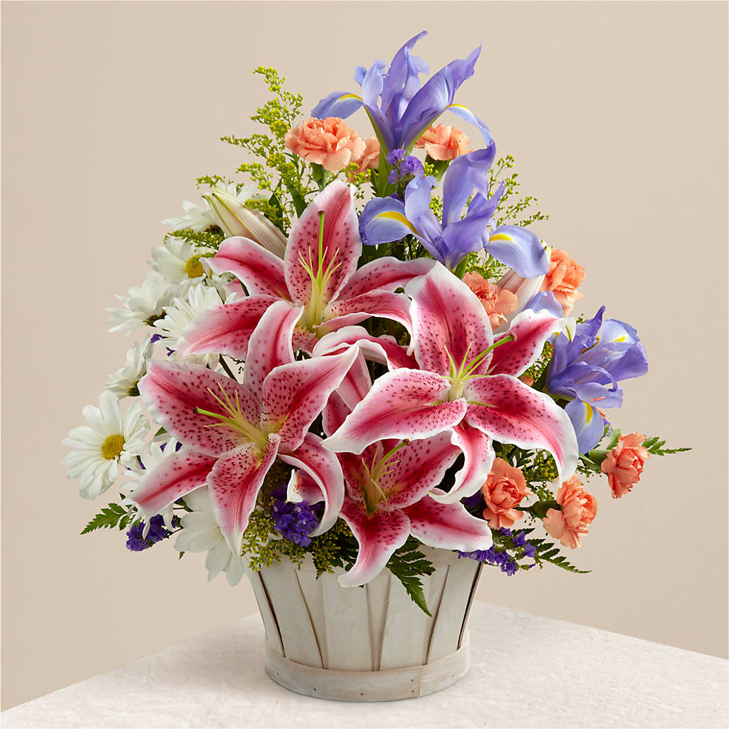 The Wondrous Nature Bouquet – Caines Flowers, Barberton OH