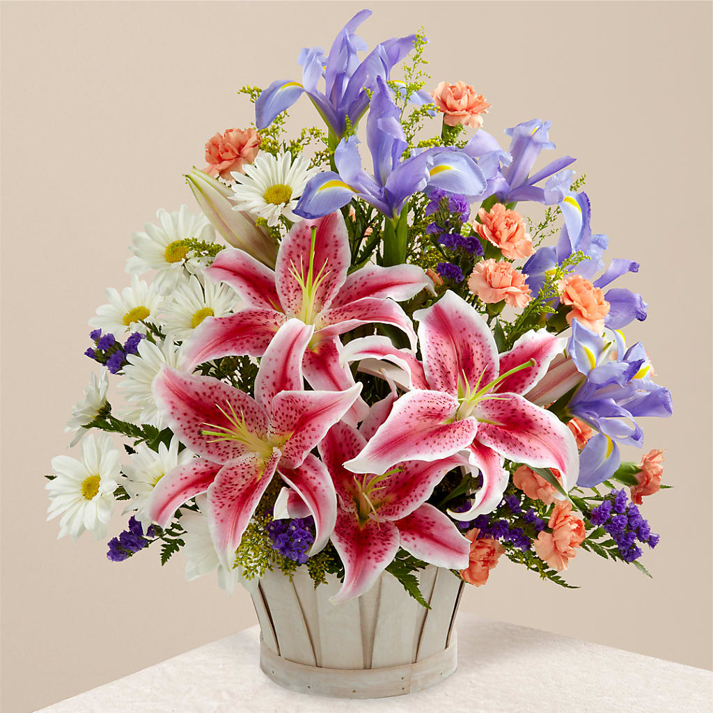 The Wondrous Nature Bouquet – Caines Flowers, Barberton OH