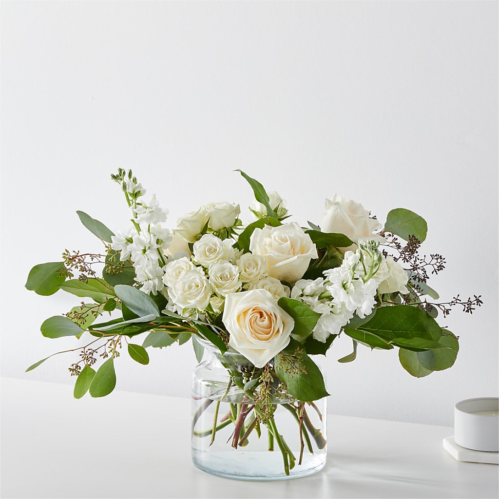Fresh Linen Bouquet – Caines Flowers, Barberton OH