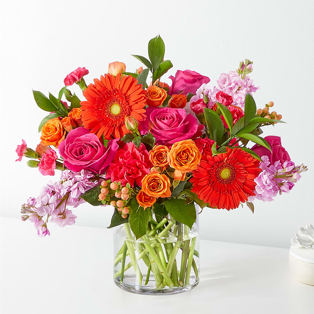 Fiesta Bouquet – Caines Flowers, Barberton OH