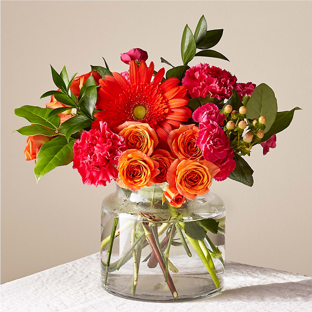 Fiesta Bouquet – Caines Flowers, Barberton OH