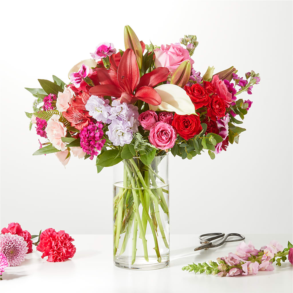 Swooning Over You - A Luxury Florist Original – Caines Flowers, Barberton OH