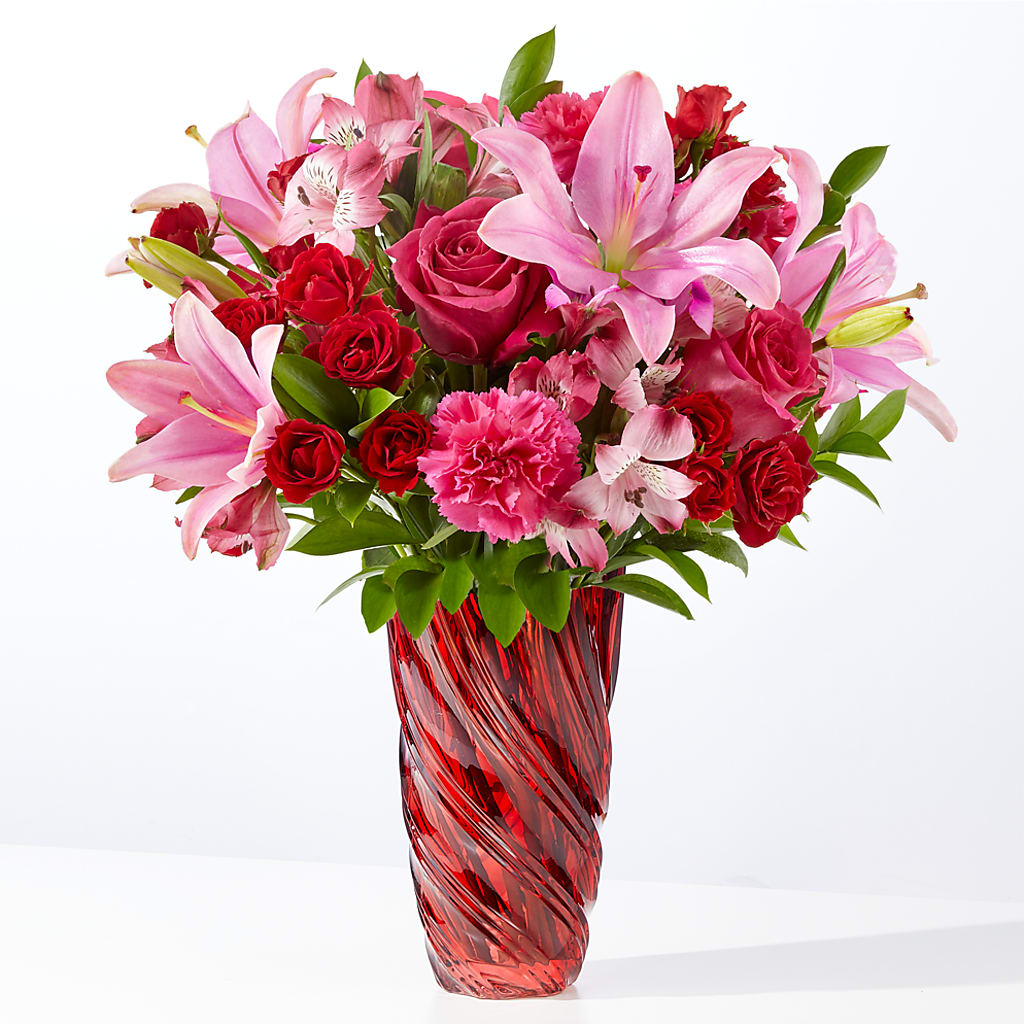 In Love Bouquet with Luxe Swirl Vase – Caines Flowers, Barberton OH