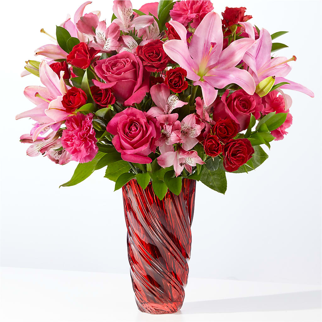 In Love Bouquet with Luxe Swirl Vase – Caines Flowers, Barberton OH