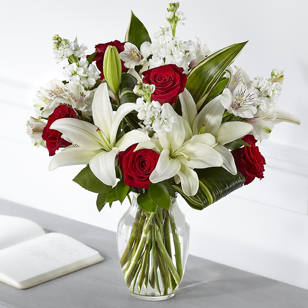 Loving Respect Bouquet – Caines Flowers, Barberton OH