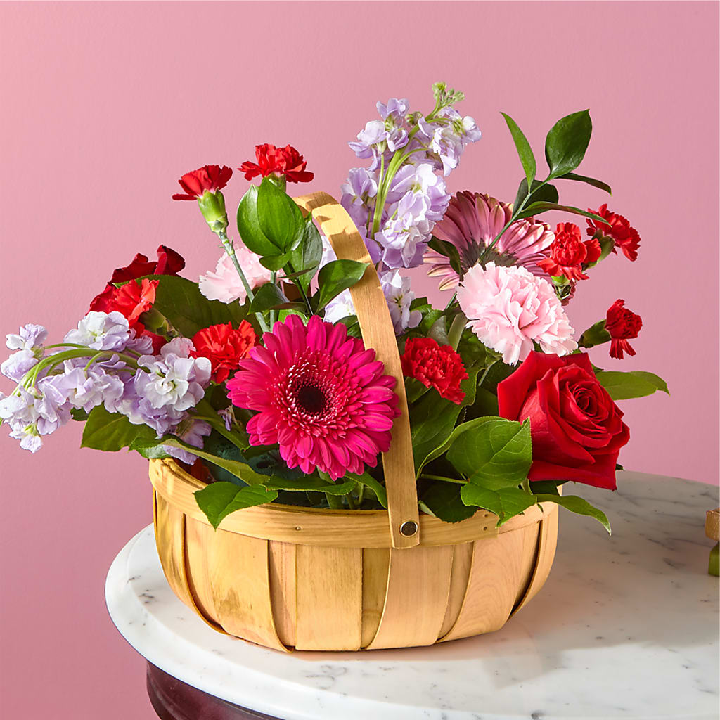 Pink Picnic Basket – Caines Flowers, Barberton OH