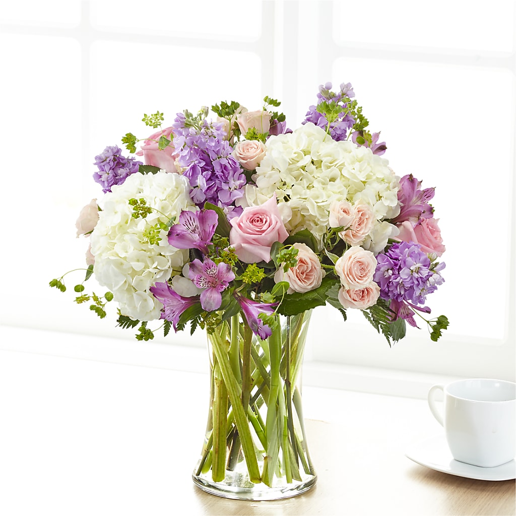 Shared Sentiment Bouquet – Caines Flowers, Barberton OH