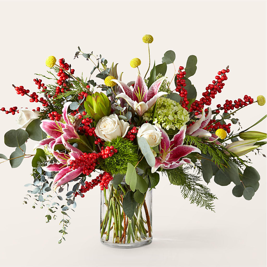 Berry & Bright Bouquet – Caines Flowers, Barberton OH