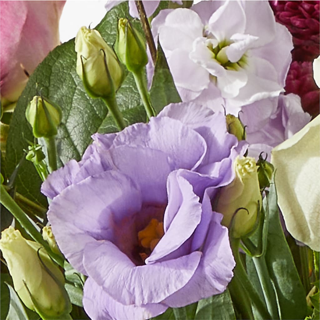 Work of Art Bouquet –  Caines Flowers, Barberton OH