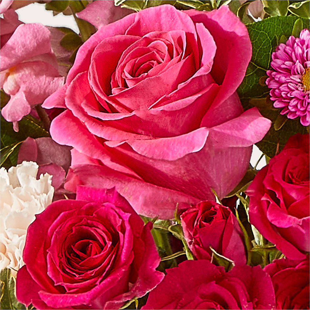Too Cute Bouquet –  Caines Flowers, Barberton OH