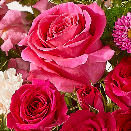 Too Cute Bouquet –  Caines Flowers, Barberton OH