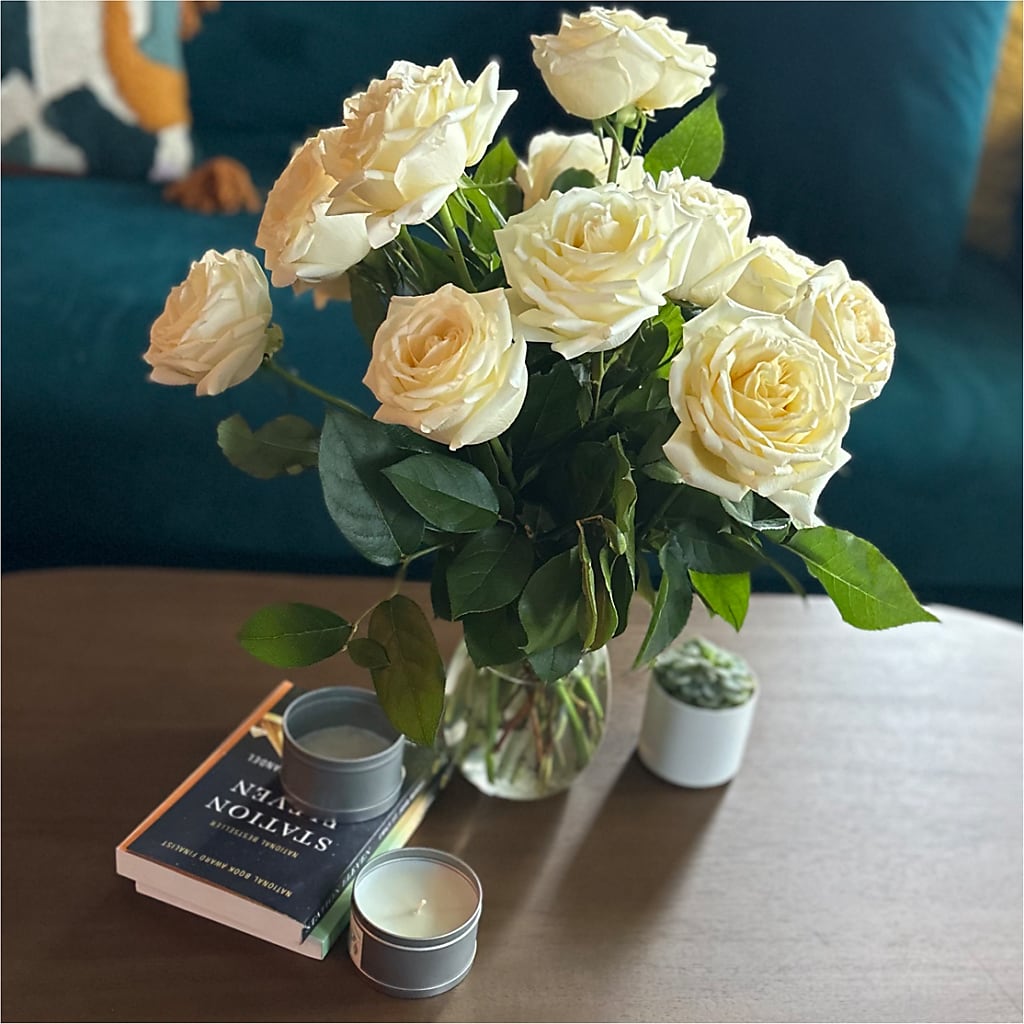 Long Stem Yellow Rose Bouquet –  Caines Flowers, Barberton OH