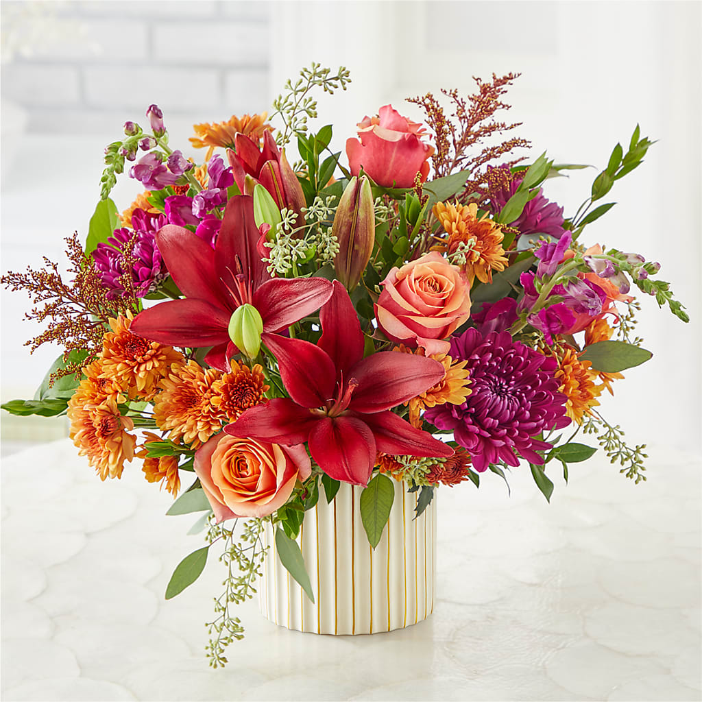 Burgundy Landscape Bouquet –  Caines Flowers, Barberton OH