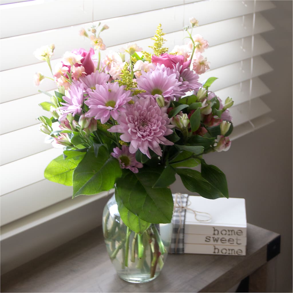Pastel Tradition - A Florist Original –  Caines Flowers, Barberton OH