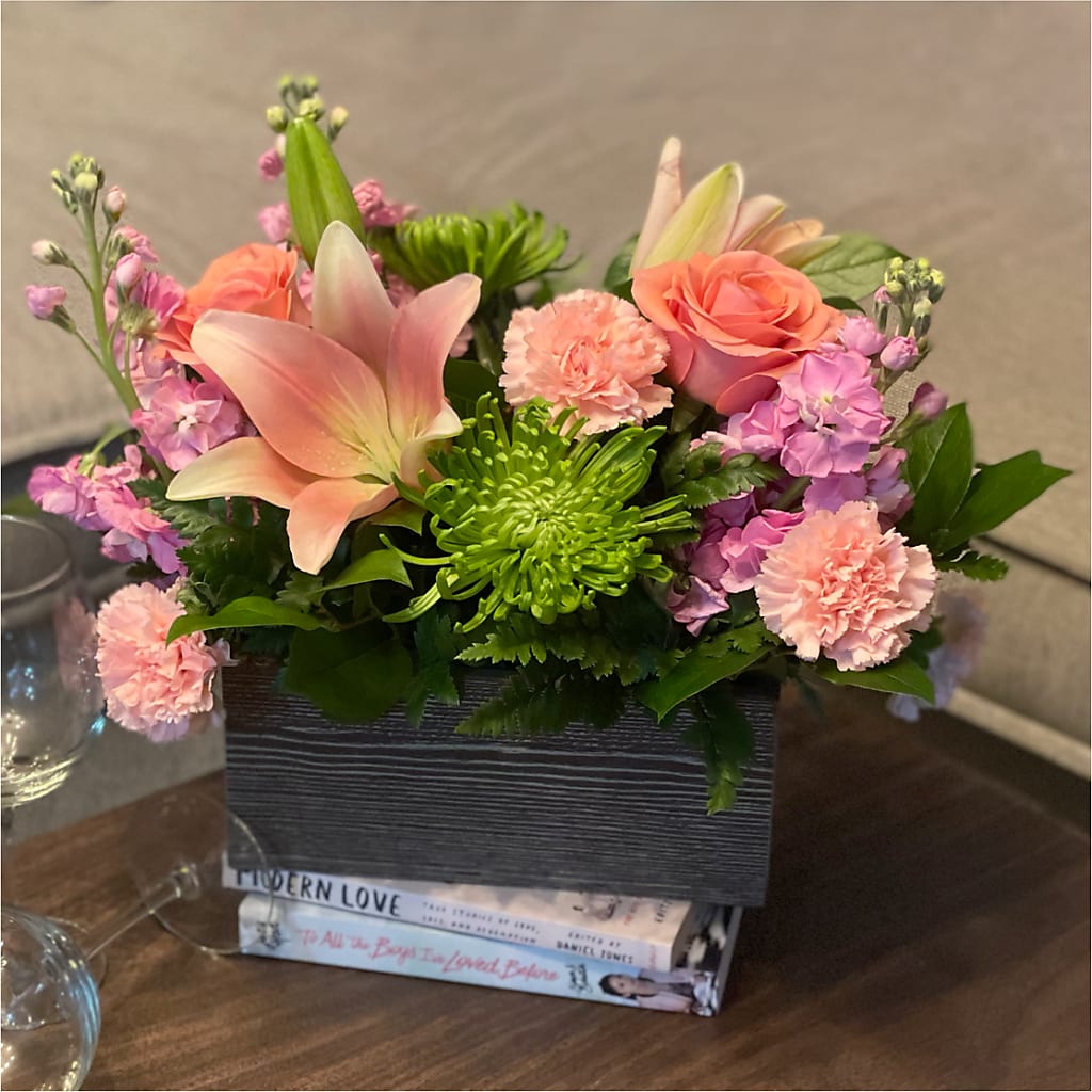 Beautiful Spirit Basket –  Caines Flowers, Barberton OH