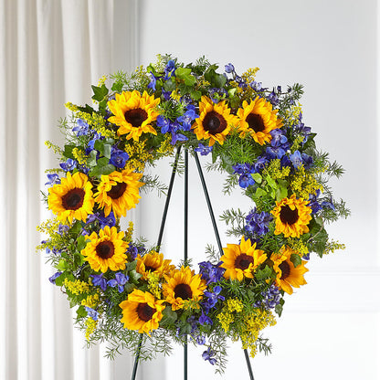 Bright Rays Wreath –  Caines Flowers, Barberton OH