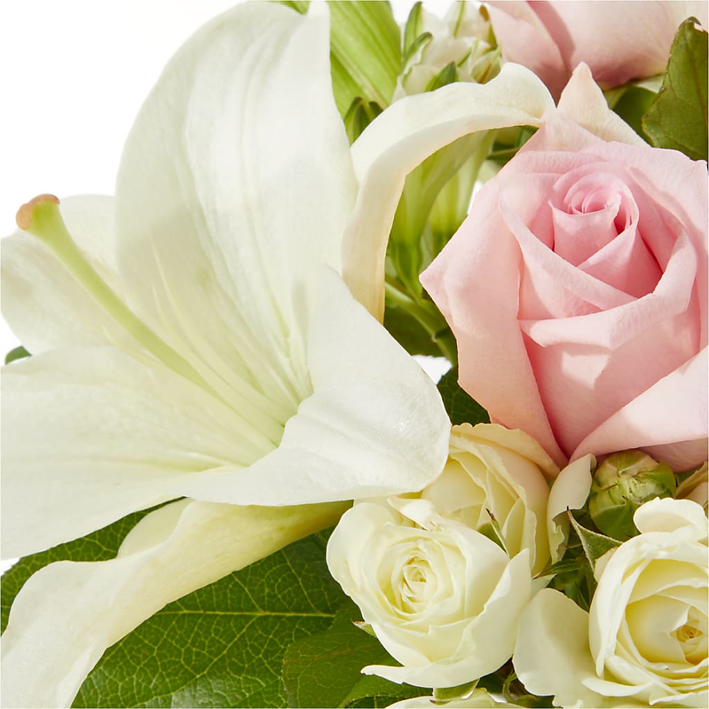 Kindhearted Bouquet –  Caines Flowers, Barberton OH
