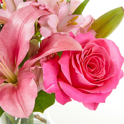 Lots of Love Bouquet –  Caines Flowers, Barberton OH