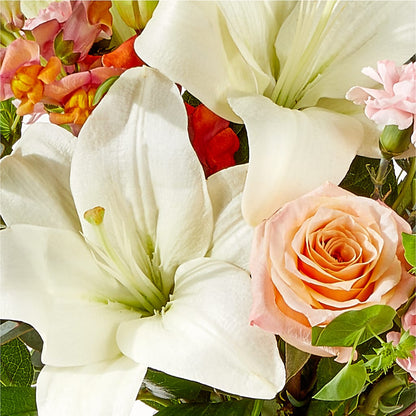 Grapefruit Splash Bouquet –  Caines Flowers, Barberton OH
