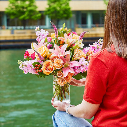 Bisous Bouquet –  Caines Flowers, Barberton OH