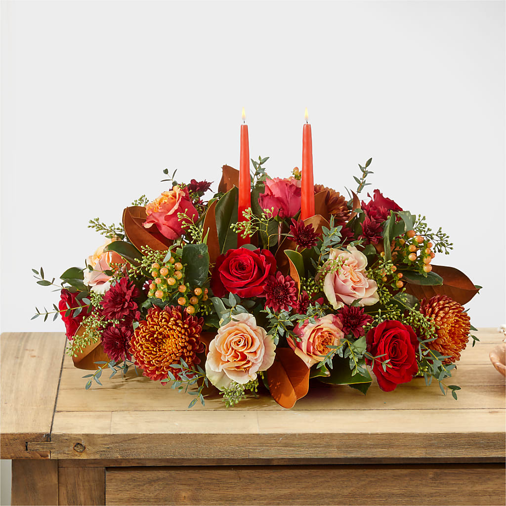 Gather Near Centerpiece –  Caines Flowers, Barberton OH