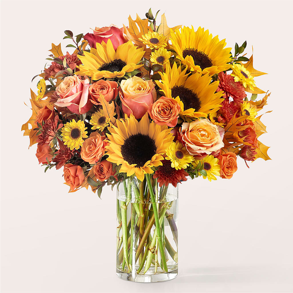 Fluttering Foliage Bouquet –  Caines Flowers, Barberton OH